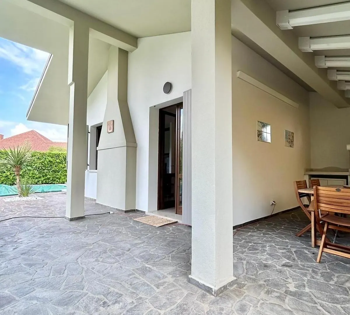 Alisa Villa Caleri